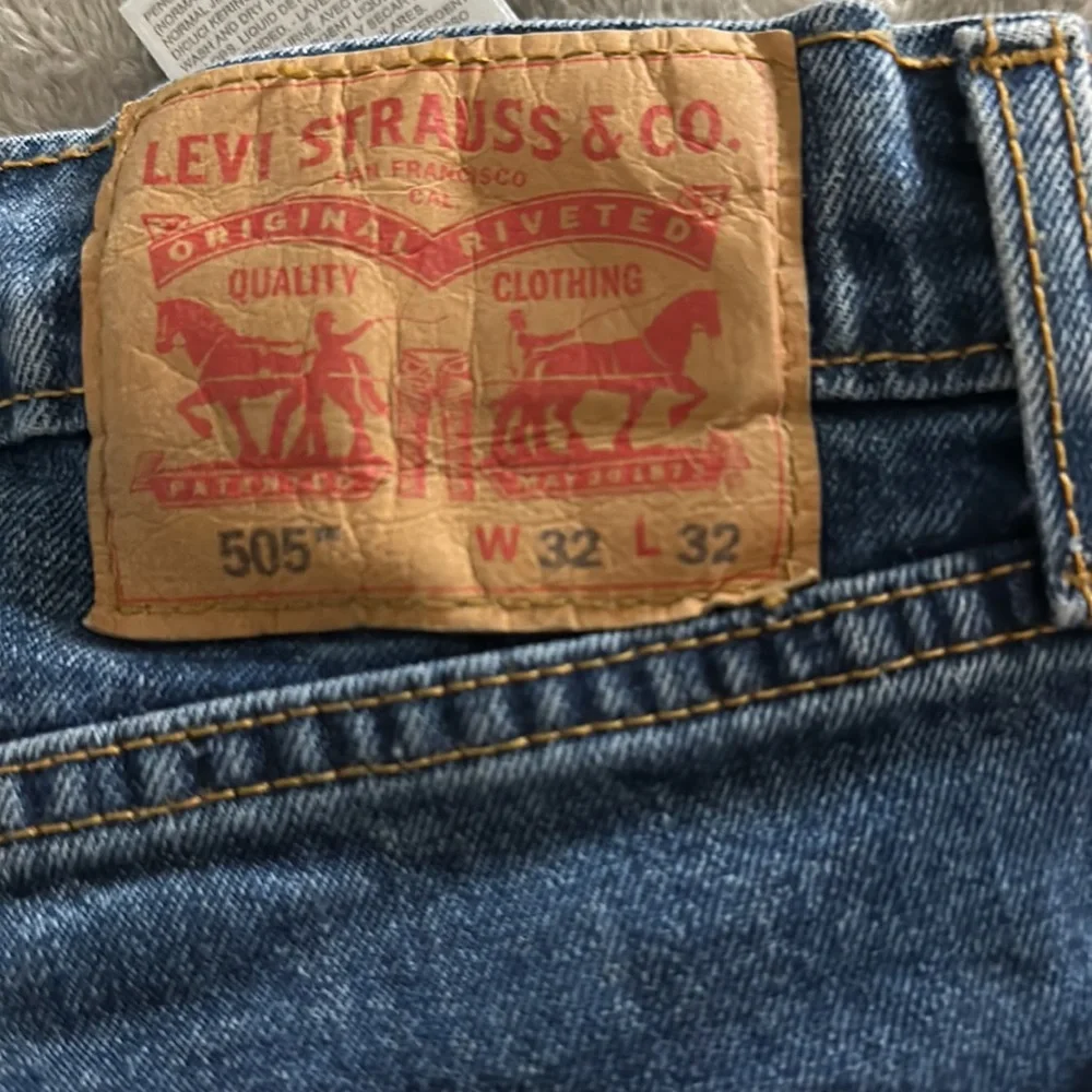 Levi’s 505 Waist 32 Length 32 - Picture 3 of 3